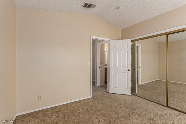 Building Photo - 3308 Royal Glen Ct