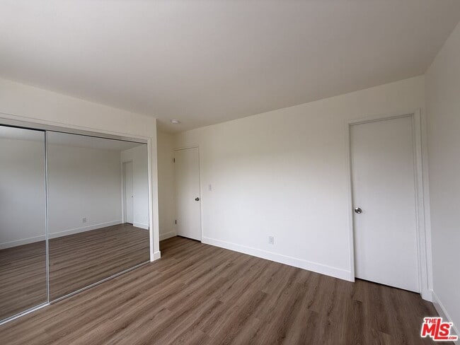 Building Photo - 523 Ashland Ave