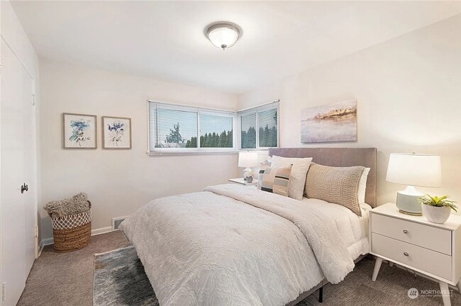 Building Photo - Amazing Richmond Beach Retreat 2bd 2ba