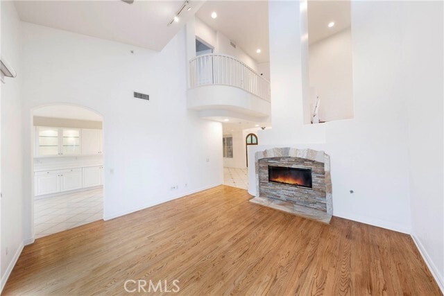 Building Photo - 19 Lucania Dr