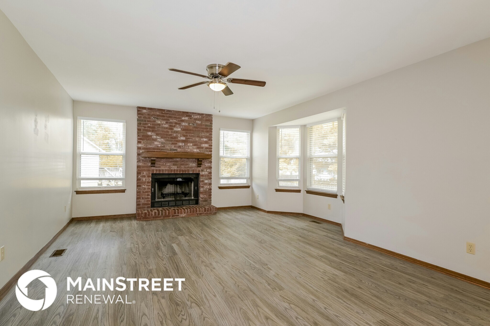 Building Photo - 1031 Exacta Ct
