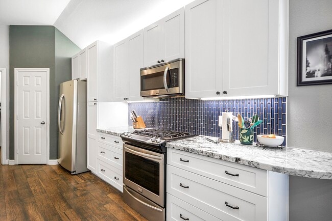 Building Photo - 28139 Canyon Wren Dr