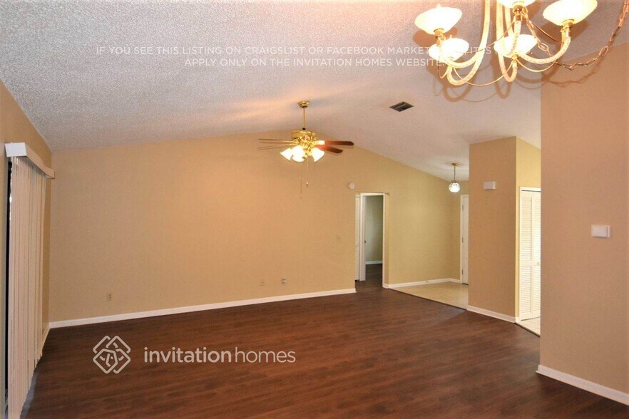 Building Photo - 6524 Seafairer Dr