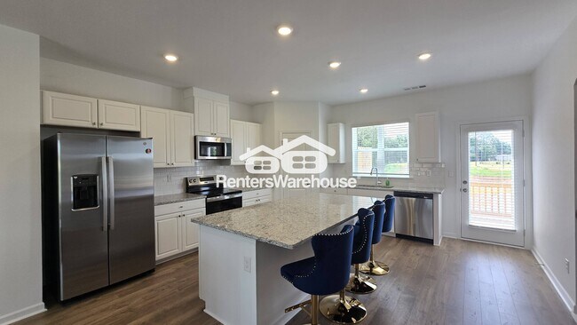 Building Photo - 6158 Wayburn St