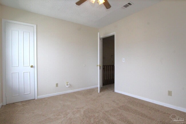 Building Photo - 3842 Belle Meade Ct