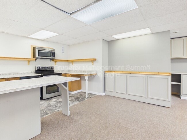 Building Photo - 2501 N Augusta St