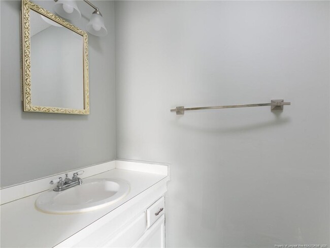 Building Photo - 608 Missenburg Ct