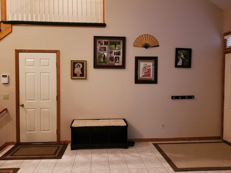 Entry - 21506 W 53rd Terrace