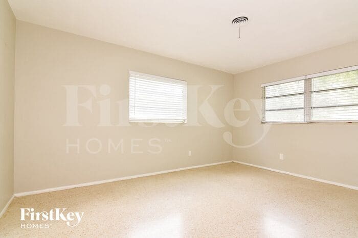 Building Photo - 1466 Hunter Ln