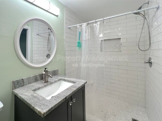 Building Photo - 3026 2nd St