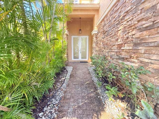 Building Photo - 5935 Asturian Trl