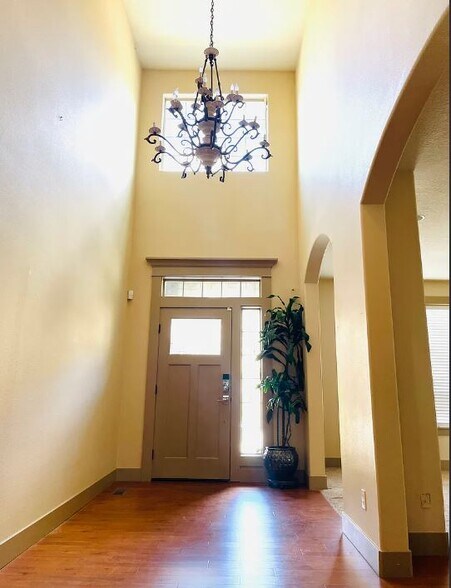 Building Photo - 1163 SW Binford Lake Pky