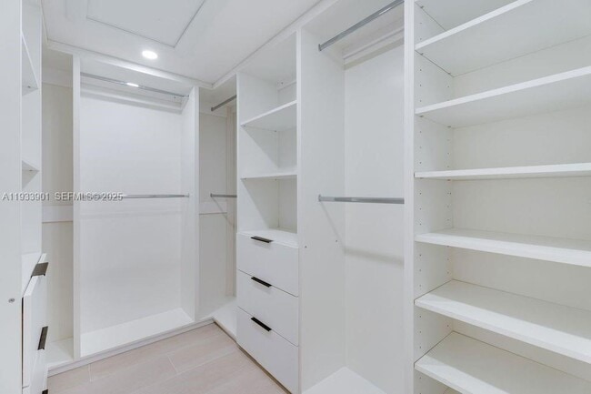 Building Photo - 11256 SW 90th Ln