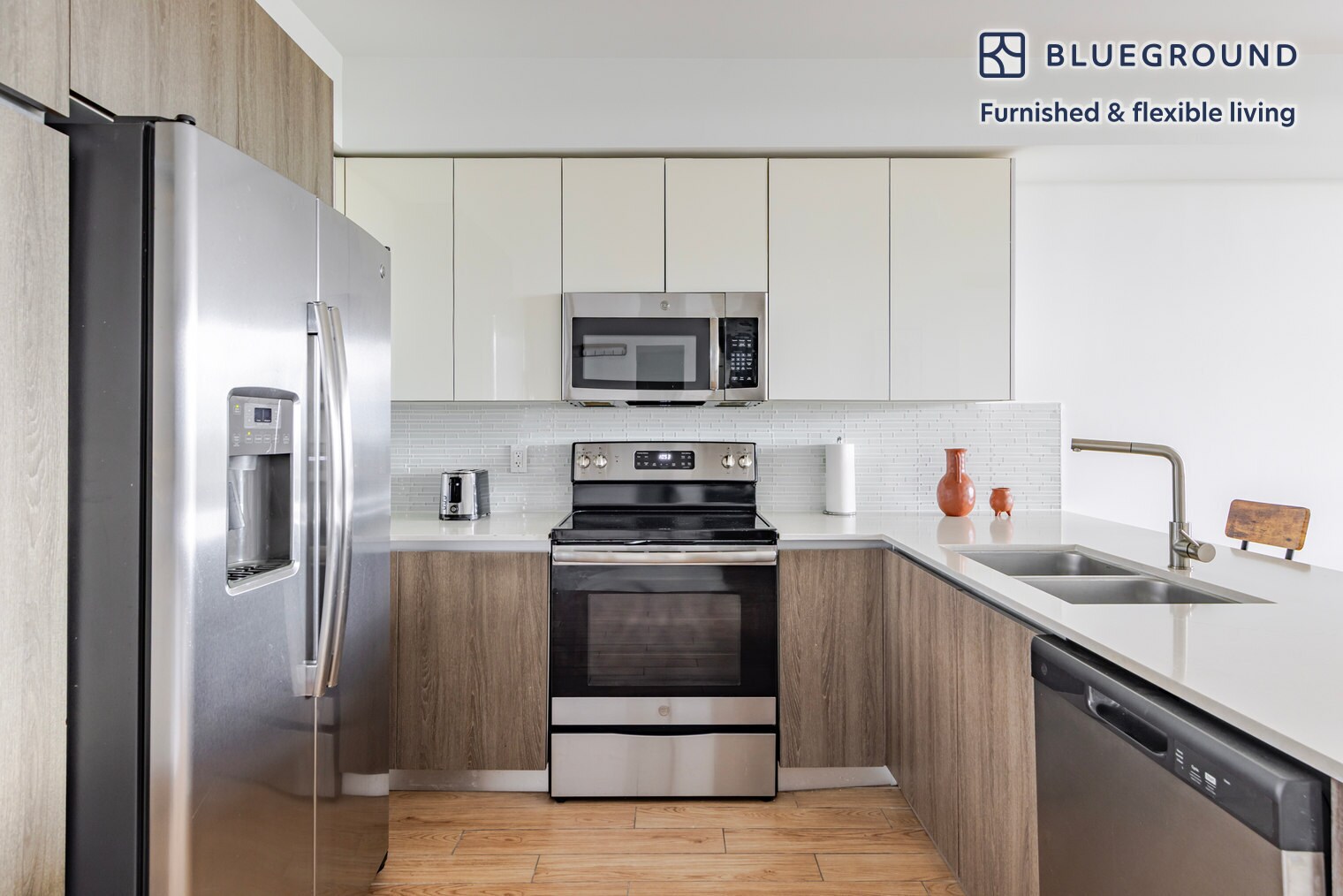 Building Photo - 1501 SW 37th Ave