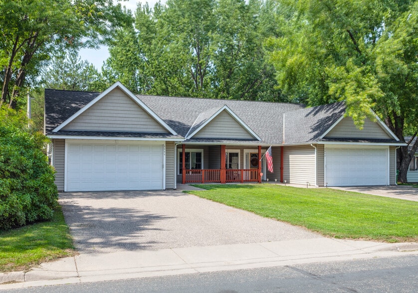 only 2 properties attached by one common wall - 8844 Pascal Ave