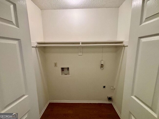 Building Photo - 57 Doranne Ct