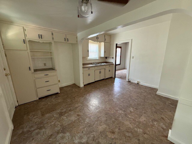 Building Photo - 1172 McKinley St NE