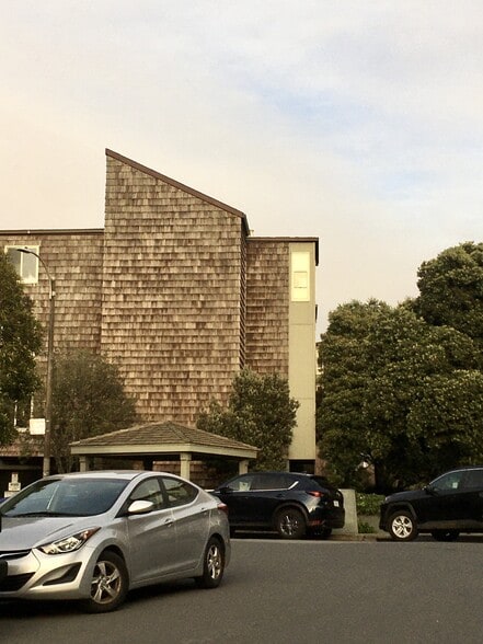 Buildings with ample street parking - 15 Red Rock Way