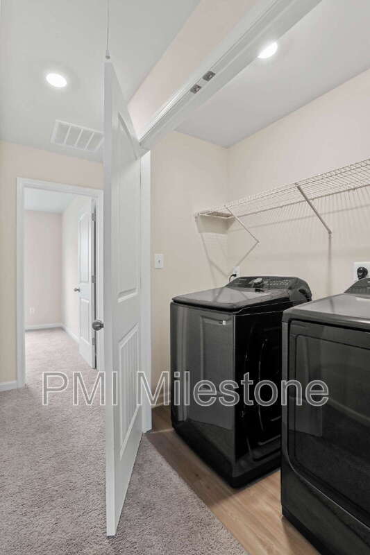 Building Photo - 29 Paddington St