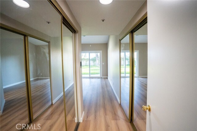 Building Photo - 15061 Fuchsia Ct