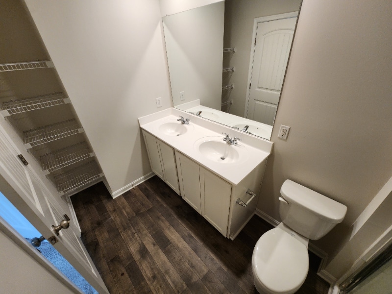 Building Photo - 41 Capricorn