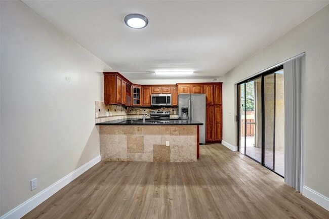 Building Photo - 4872 NW 95th Ave