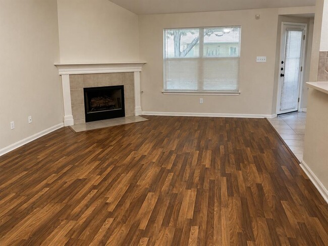 Building Photo - 2206 Bakers Way