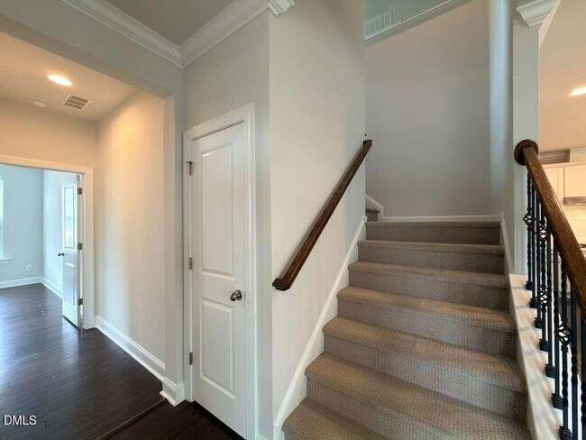 Building Photo - 1124 Craigmeade Dr