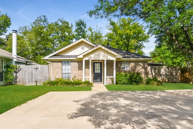 Building Photo - 6036 Oldcastle Pl
