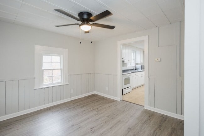 Building Photo - 2 Bedroom House for Rent in Macon, GA – THIS IS NOT A DUPLEX Near Mercer University | $800/mo