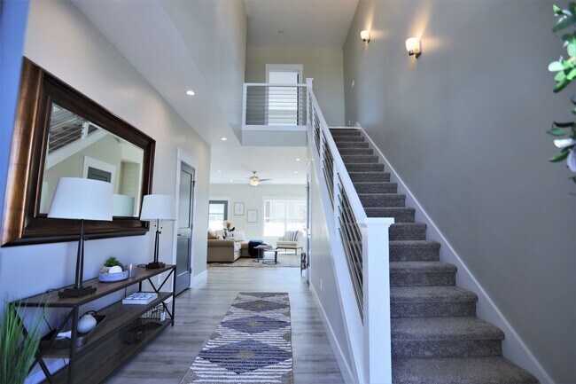 Building Photo - Like New 3BD/2.5BA with 2 Car Garage- $100...