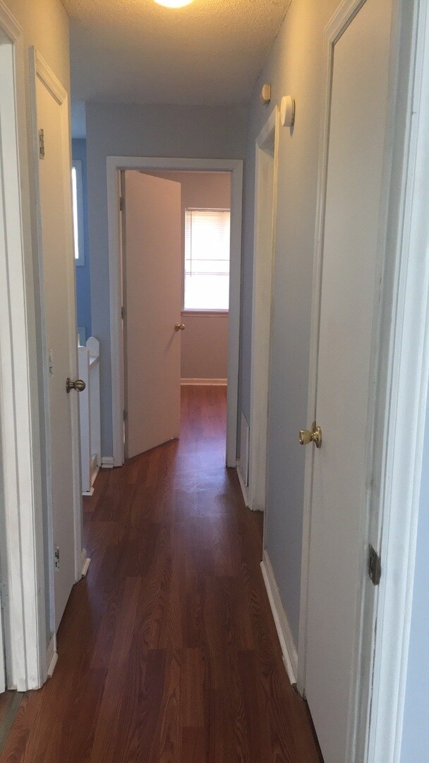 Building Photo - 6024 Spanish Oak Rd