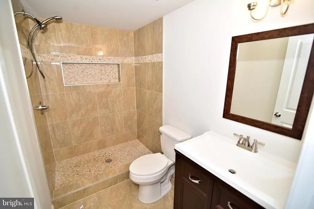 Building Photo - 6900 Lansdale St