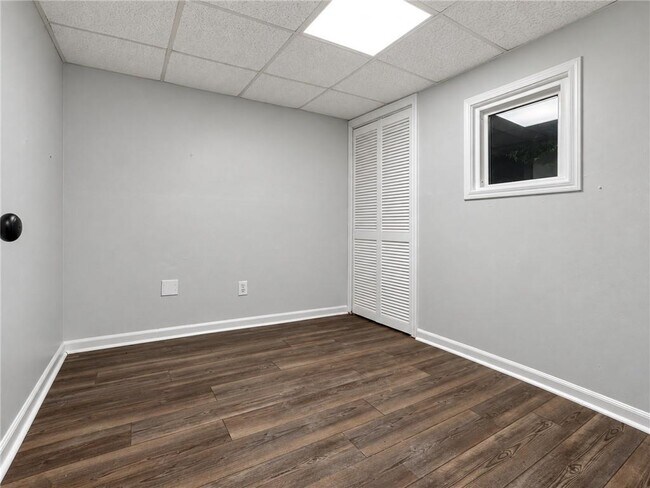 Building Photo - 154 Camden Woods Dr