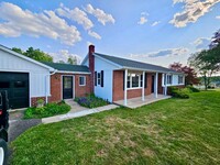 Building Photo - 1270 Ridge Rd
