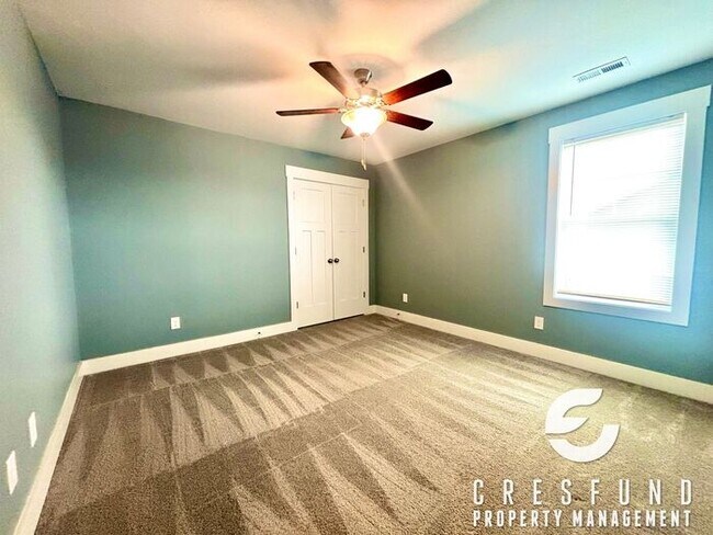 Building Photo - 4 Bedroom Close to FT. Bragg will have you saving big with Solar Panels