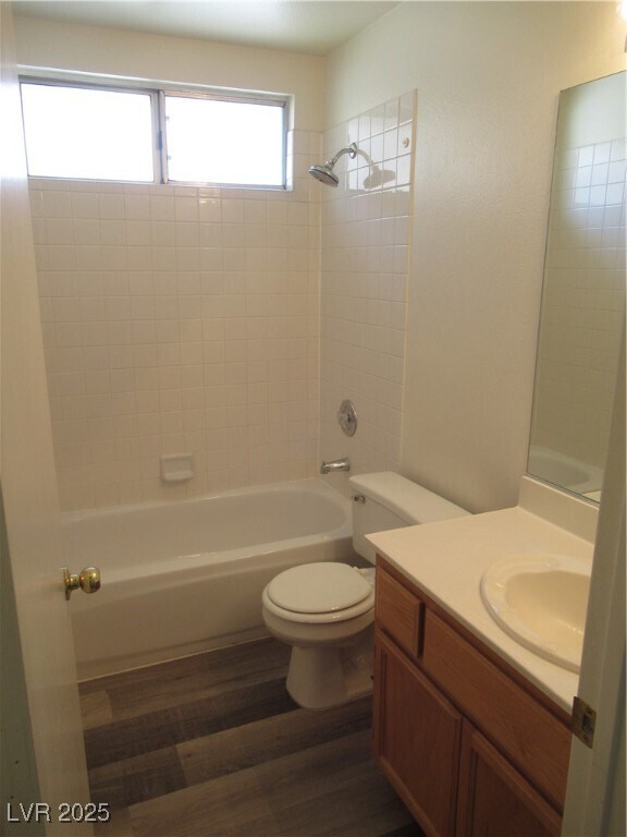 Building Photo - 192 Renville Ct