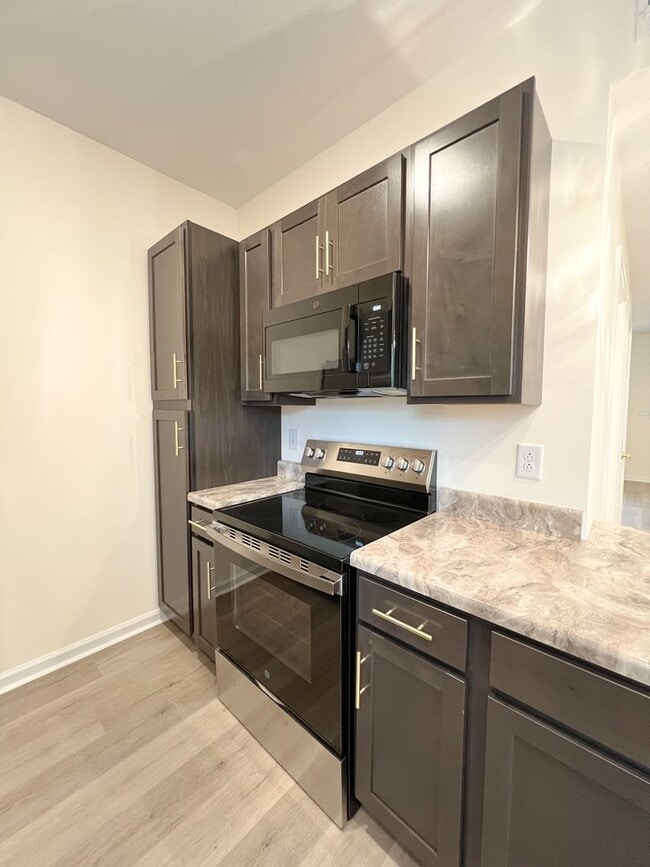 Building Photo - 309 Ranger Ln