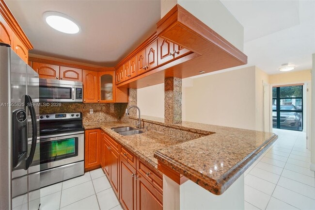 Building Photo - 11800 SW 18th St