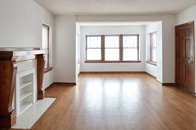 Interior Photo - 3408 Gillham