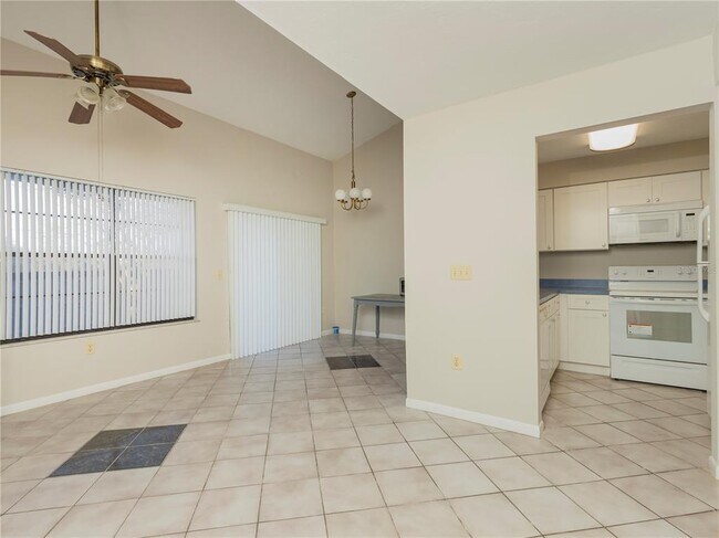 Building Photo - 4356 SW 20th Ln