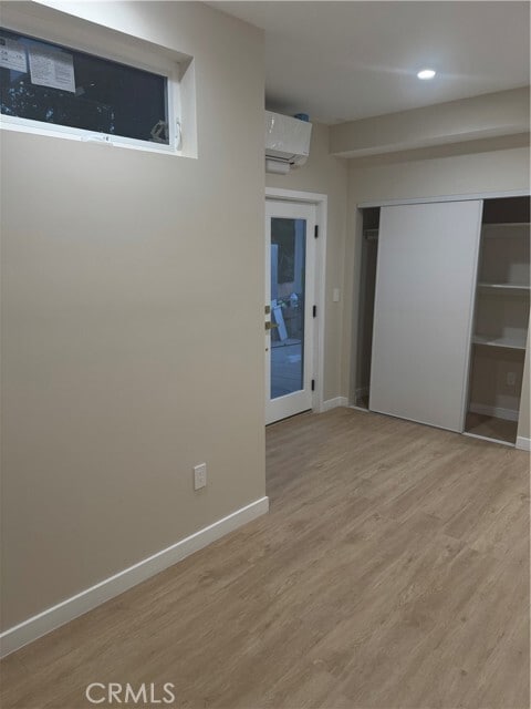 Building Photo - 7013 Estepa Dr