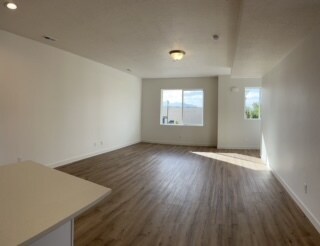 Building Photo - 238 Paramount Ave