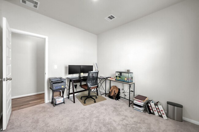 Building Photo - 8316 Bristlecone Pne Wy