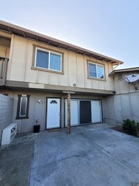 Building Photo - 2608 Nevada Ln