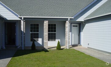 Building Photo - lavr01