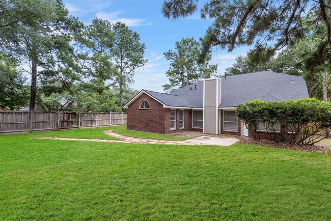 Building Photo - 1815 Moston Dr