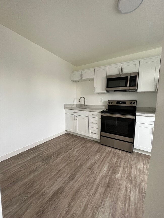 Building Photo - Viewpoint