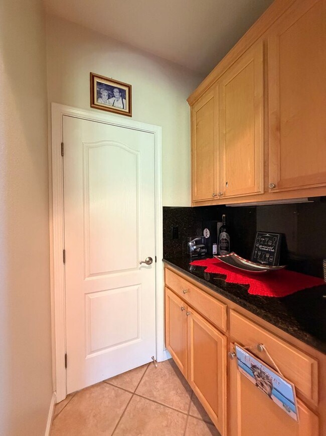 Building Photo - Beautiful Deerfield Home in One of Scotts Valley's Most Desirable Neighborhoods