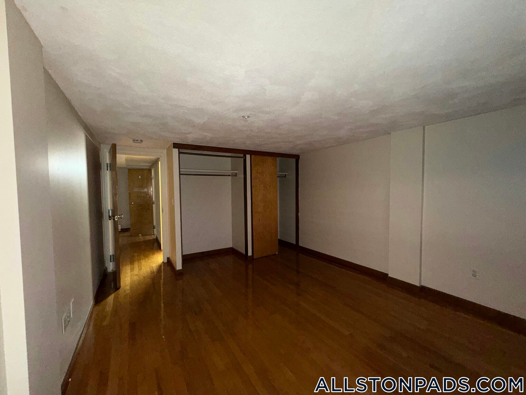 Building Photo - 1110 Commonwealth Ave